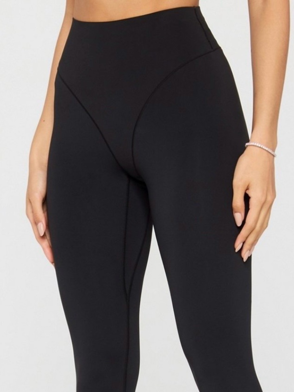 Fabletics PureLuxe High Waisted Sweetheart Leggings Black Medium NWT
